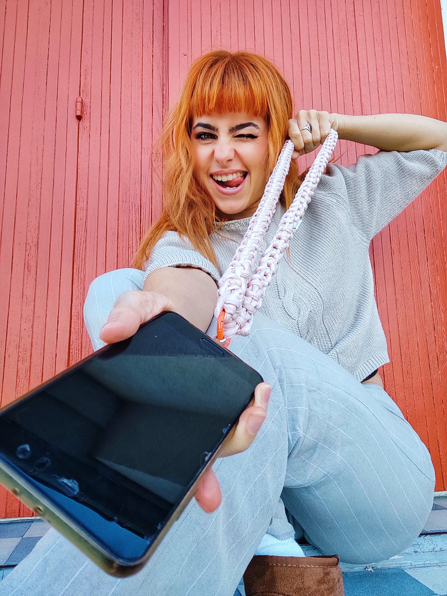Sangle tendance au crochet pour smartphone fait main