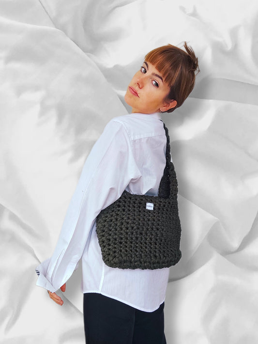 Sacs Bandoulière en Crochet : Éthique et Élégance, l'Inspiration COS