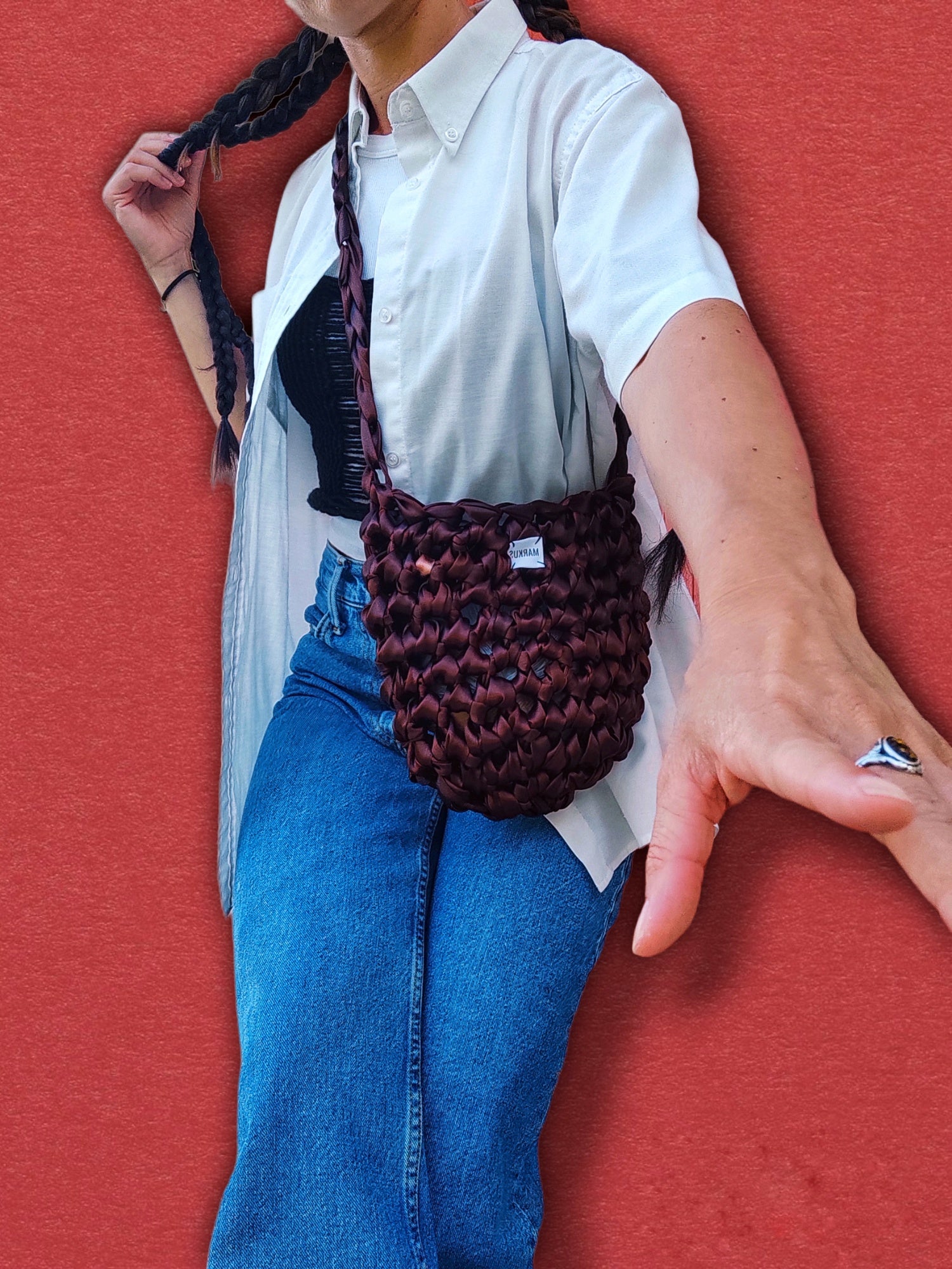 Chocolate Bag - Sac bandoulière satin en crochet tendance