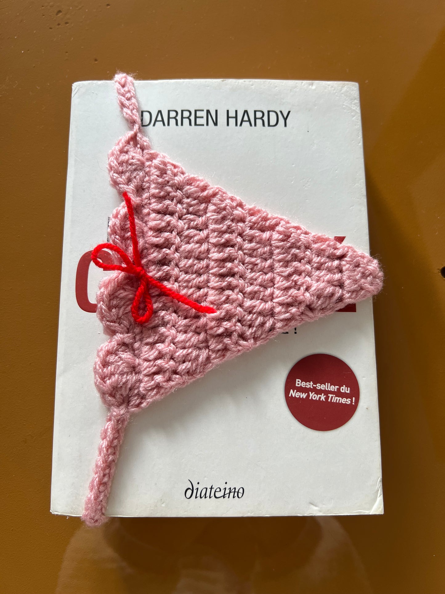 Strigus - Marque-pages en crochet fait main en forme de string