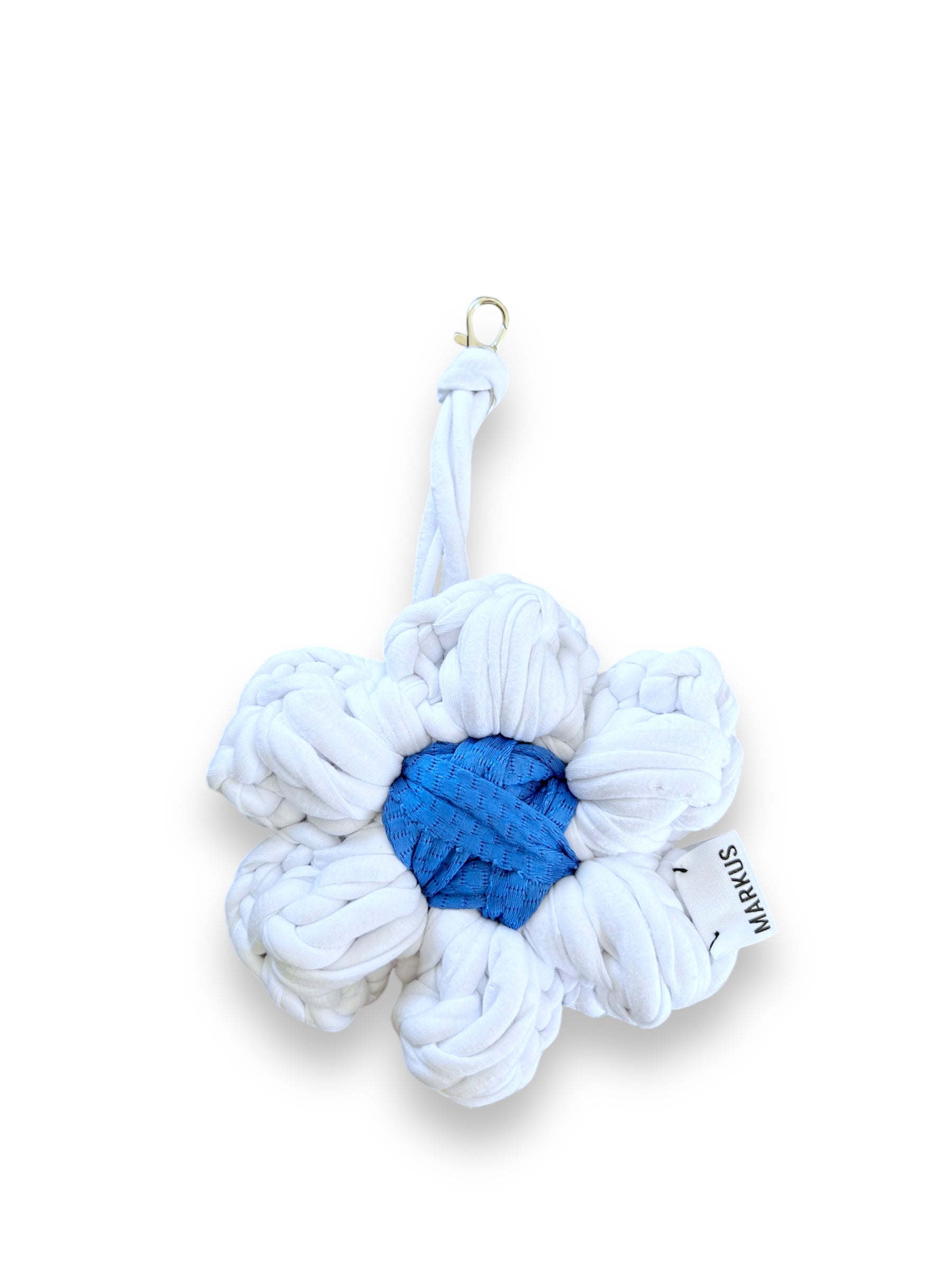 Margueritus - Porte clés Fleur en crochet blanc bleu