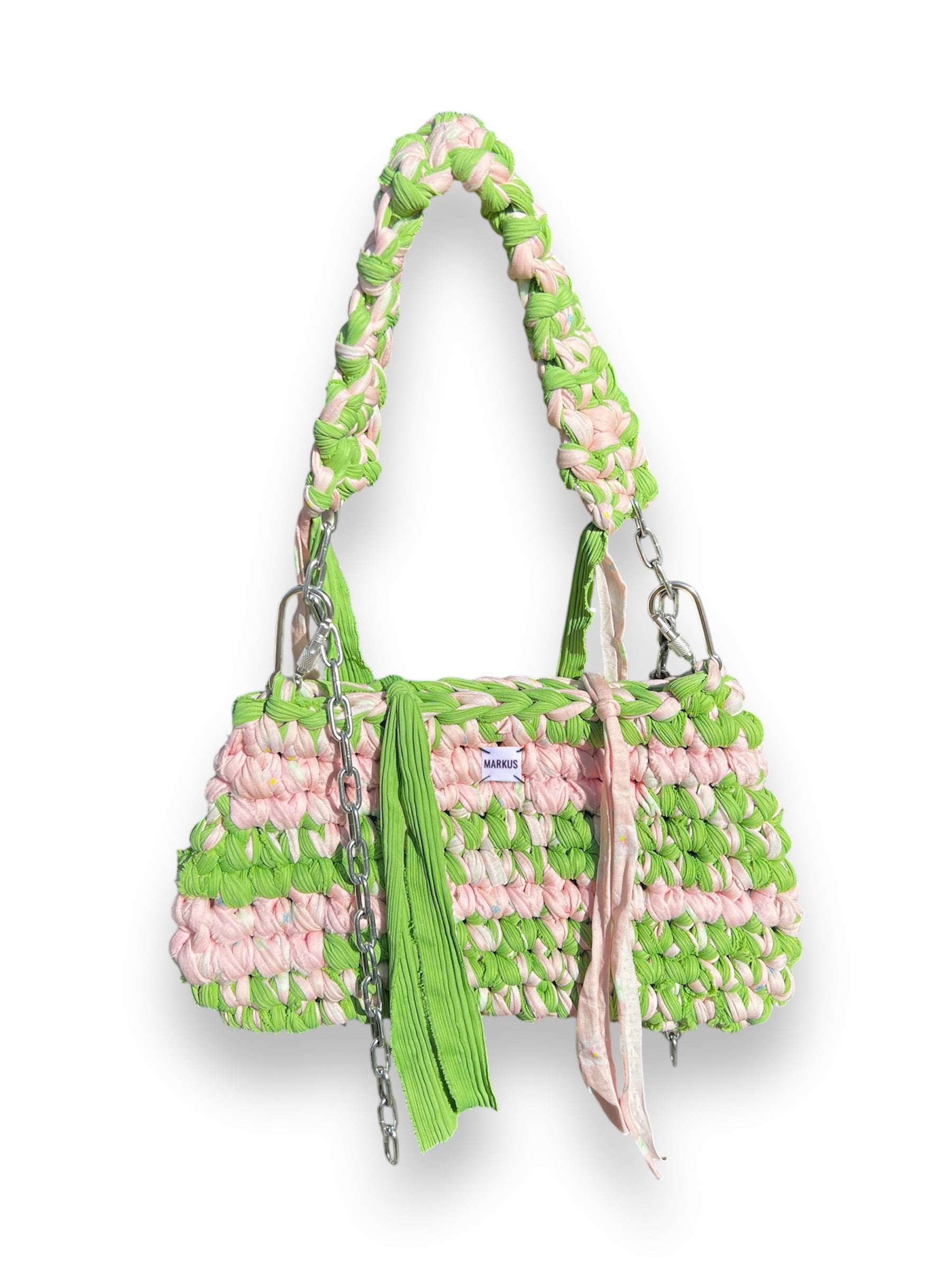Markus crochet · Produits · Lal’kus Bag - Sac à main crochet vert matcha et rose avec chaînes 2 en 1: bandoulière et sac à main