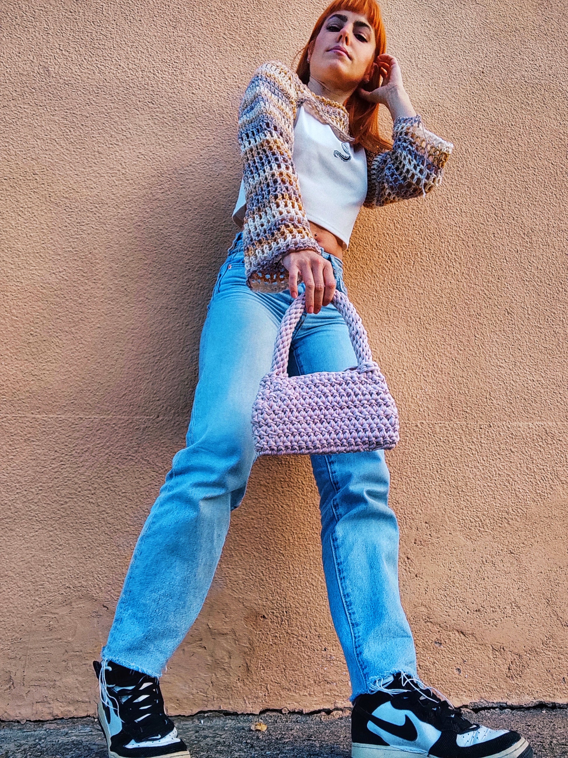 Sac à main tendance au crochet fils recyclés nude fait main