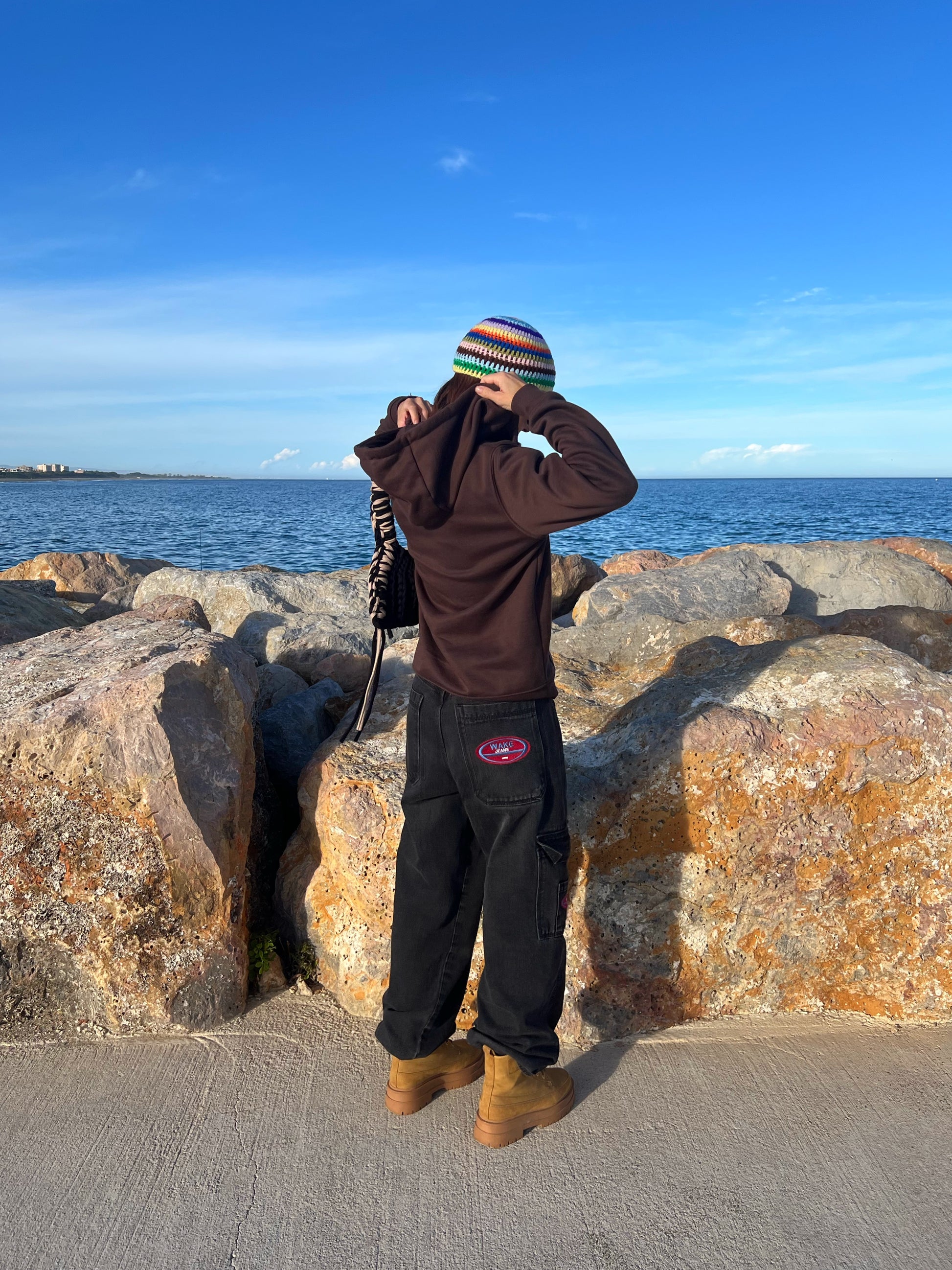 Stripus – Beanie crochet rayé unisexe, fait main avec un motif multicolore tendance